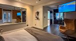 201 141 WATER STREET, Vancouver BC V6B 1A7