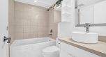 1802 1212 Howe Street