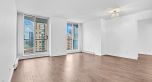 1802 1212 Howe Street