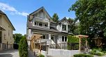 2377 W 7th Avenue