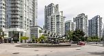 802 1199 Marinaside Crescent