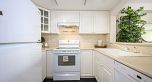 1106 5775 Hampton Place
