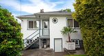 2548 Oxford Street