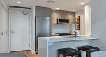 606 638 Beach Crescent
