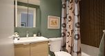 606 638 Beach Crescent