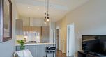 421 1588 E Hastings Street