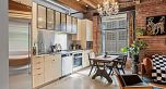 310 55 E Cordova Street
