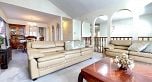 937 W 18th Avenue