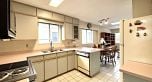 937 W 18th Avenue
