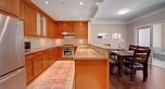 302 4759 Valley Drive