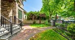 2715 E 47th Avenue