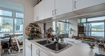 1604 438 Seymour Street