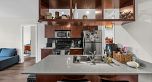 1609 938 Smithe Street