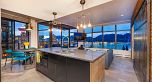 2909 108 W Cordova Street