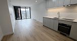707 239 Keefer Street