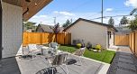 2 610 E 10th Avenue