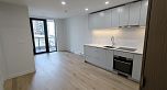 602 239 Keefer Street
