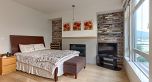 2915 Wall Street