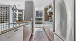 2205 1111 Alberni Street