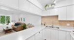 207 2133 Dundas Street