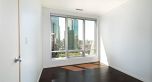 1003 989 Nelson Street