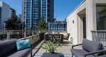 TH1237 Richards Street