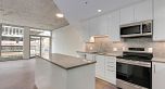 604 919 Station Street