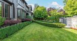 4281 Pine Crescent