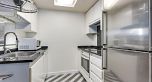 1404 1050 Burrard Street
