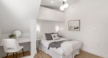 1135 W 33rd Avenue