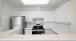 1003 989 Nelson Street