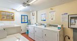 408 1549 Kitchener Street