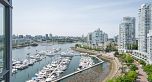 1603 1067 Marinaside Crescent