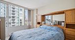 1603 1067 Marinaside Crescent