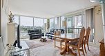 1603 1067 Marinaside Crescent