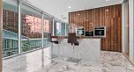1611 68 Smithe Street