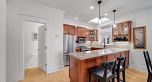 186 W 16th Avenue