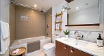 1707 1028 Barclay Street
