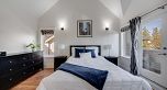 186 W 16th Avenue