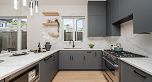 2835 Oliver Crescent