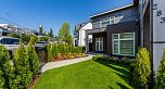2835 Oliver Crescent