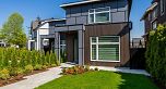2833 Oliver Crescent