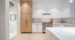2833 Oliver Crescent