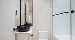 2833 Oliver Crescent