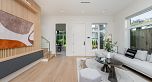 2835 Oliver Crescent