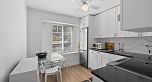 1089 E King Edward Avenue