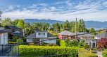 4389 Locarno Crescent