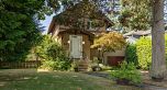 2402 W 34th Avenue