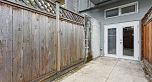 B9 238 E 10th Avenue