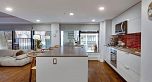 605 128 W Cordova Street